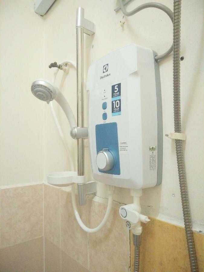 E&A Homestay Klia/ Sepang/ Nilai Eksteriør billede