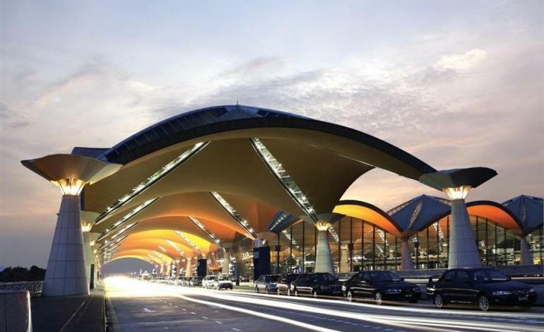 E&A Homestay Klia/ Sepang/ Nilai Eksteriør billede