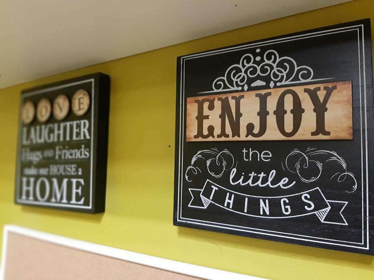 E&A Homestay Klia/ Sepang/ Nilai Eksteriør billede